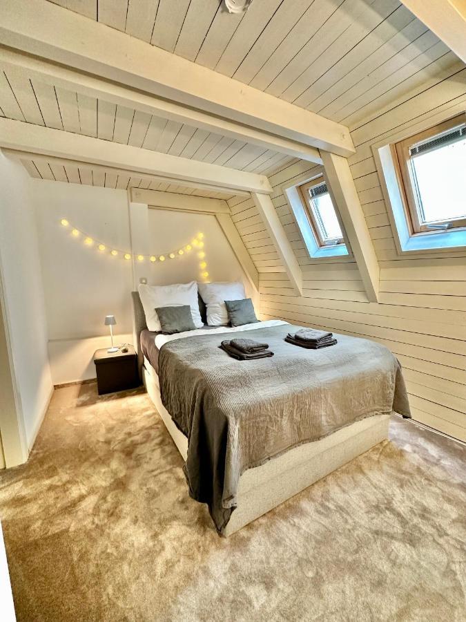 Gemuetliche Maisonettewohnung Mit Dachterrasse Am Schloss Oldenburg Eksteriør bilde